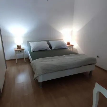 Kapetanovi Dvori Appartement Trogir