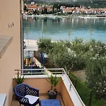 Kapetanovi Dvori
