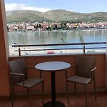 Kapetanovi Dvori Appartement *