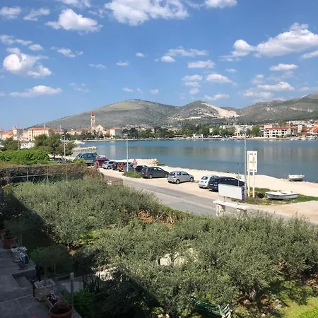 Kapetanovi Dvori Daire