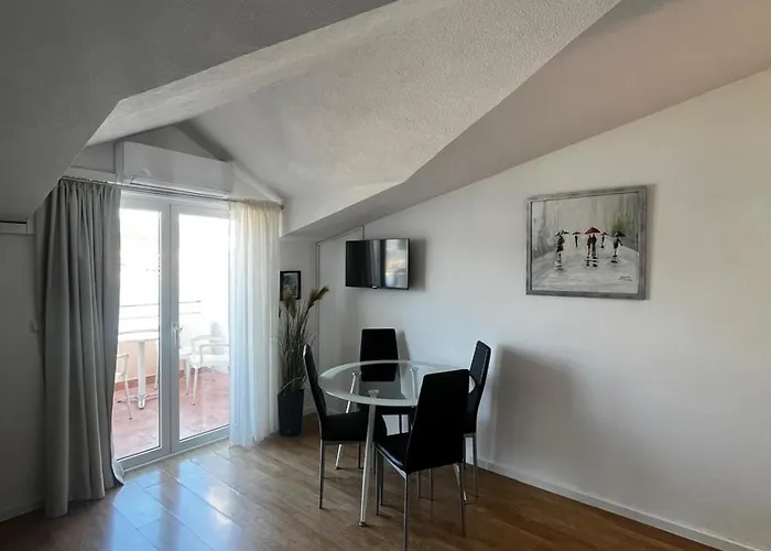 카페타노비 드보리 아파트