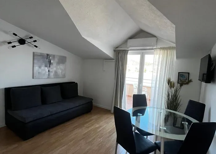 카페타노비 드보리 아파트 *