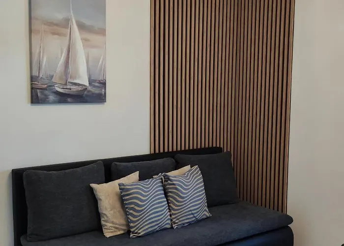 카페타노비 드보리 아파트 트로기르