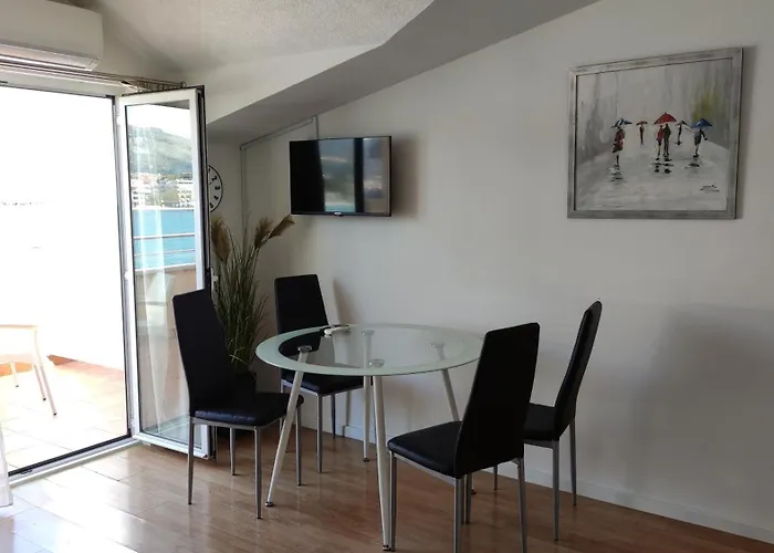 카페타노비 드보리 아파트 *