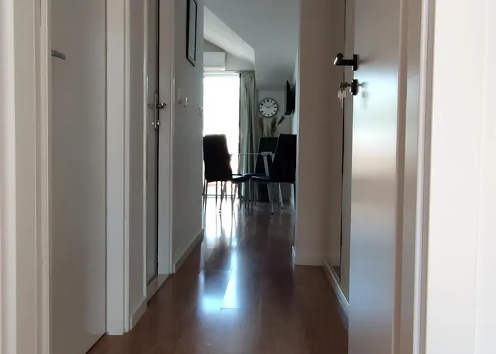 카페타노비 드보리 아파트