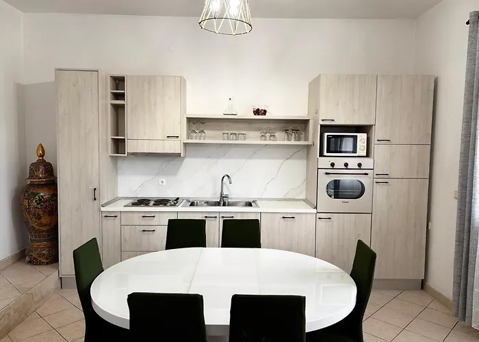 카페타노비 드보리 아파트 *