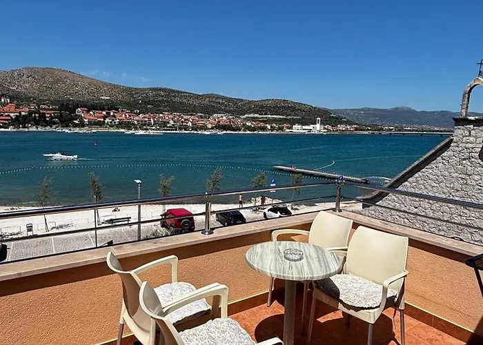 카페타노비 드보리 *